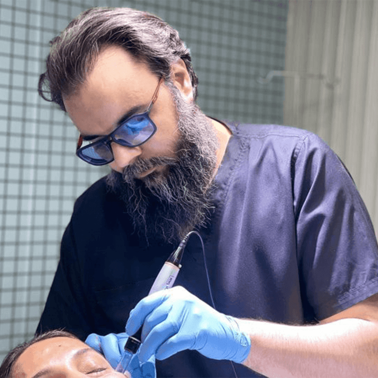 Dr.Adil Hamayun Aesthetic Surgeon & Dermatologist ​